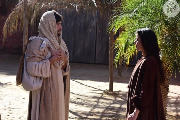 Jesus se reencontrará com Maria (Claudia Mauro), nos próximos capítulos de 'Jesus'.