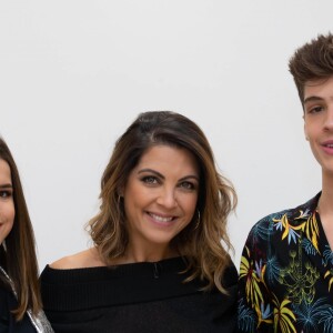 Maisa Silva, João Guilherme Ávila e Thalita Rebouças foram ao 'The Noite' para divulgar o filme 'Tudo por um PopStar'