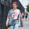 Durante a Semana de Moda de Nova York, foi possível ver a tendência patchwork nas jaquetas jeans
