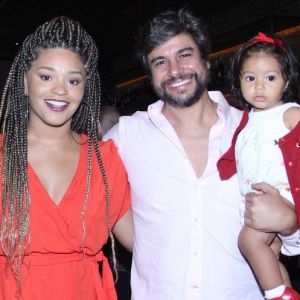 Juliana Alves prestigiou a inauguração do restaurante Sal Gastronomia, do chef Henrique Fogaça, no shopping Village Mall, na zona oeste do Rio, nesta segunda-feira, 8 de outubro de 2018