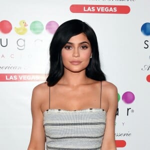 'Eu sinto que as inspiro porque estou sempre mudando meu visual e experimentando', disse Kylie Jenner