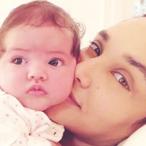 Débora Nascimento encheu de fofura a linha do tempo dos seguidores no Instagram