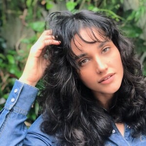 Débora Nascimento mudou o visual para a novela 'Verão 90 Graus'