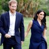Meghan Markle e príncipe Harry combinaram looks em passagem por Melbourne, na Austrália, nesta quinta-feira, 18 de outubro de 2018
