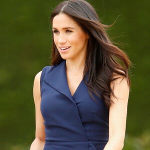 Meghan Markle apostou em um bracelete Shaun Leane