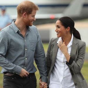 Meghan Markle e príncipe Harry comentam escolha do nome do primeiro filho durante visita à Austrália, em 21 de outubro de 2018