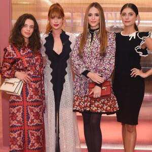 Marina Ruy Barbosa com Bruna Linzmeyer, Isabelle Drummond e Tammy Di Calafiori na inauguração da pop-up store Candystud, da grife Valetino, em São Paulo, nesta terça-feira, 23 de outubro