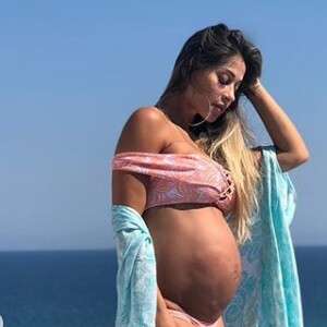 'Eu estava com muita dor na cicatriz da cirurgia e nos seios', declarou Mayra Cardi
