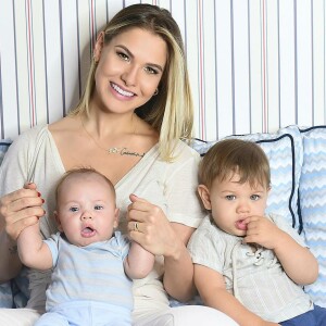 Andressa Suita é mãe de Samuel, de 3 meses, e Gabriel, de 1 ano