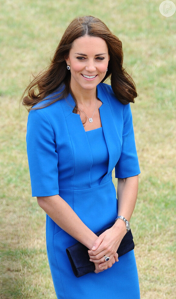 Kate Middleton e príncipe William terão mais um filho: 'A rainha e os membros de ambas as famílias estão muito felizes com a notícia'