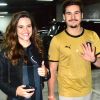 Juliana Paiva e Nicolas Prattes conferiram o jogo entre Botafogo e Paraná no estádio Nilton Santos, na zona norte do Rio, nesta segunda-feira, 26 de novembro de 2018