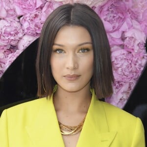 Bella Hadid aposta no corte blunt