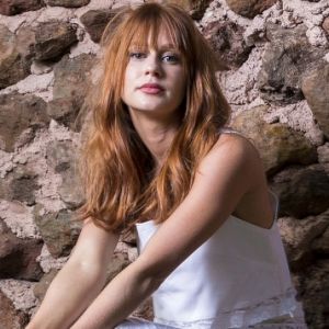 Marina Ruy Barbosa revelou que já teve namorado interesseiro no passado em participação no canal de Matheus Mazzafera no Youtube