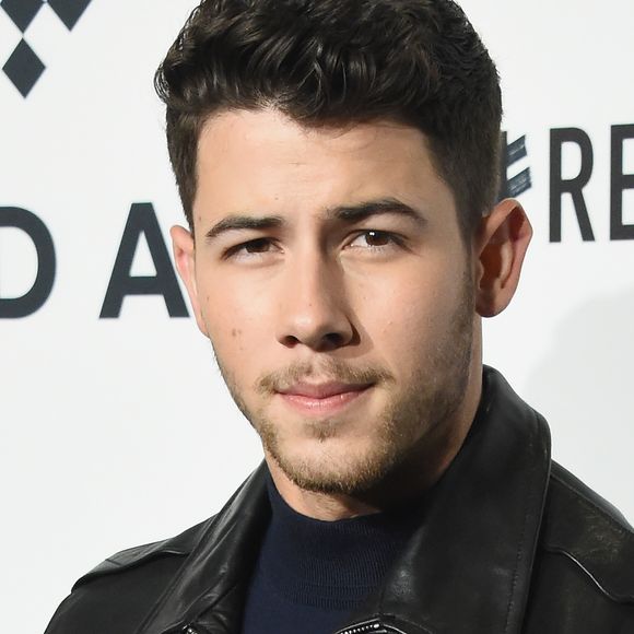 Pai de Nick Jonas celebrou a cerimônia cristã