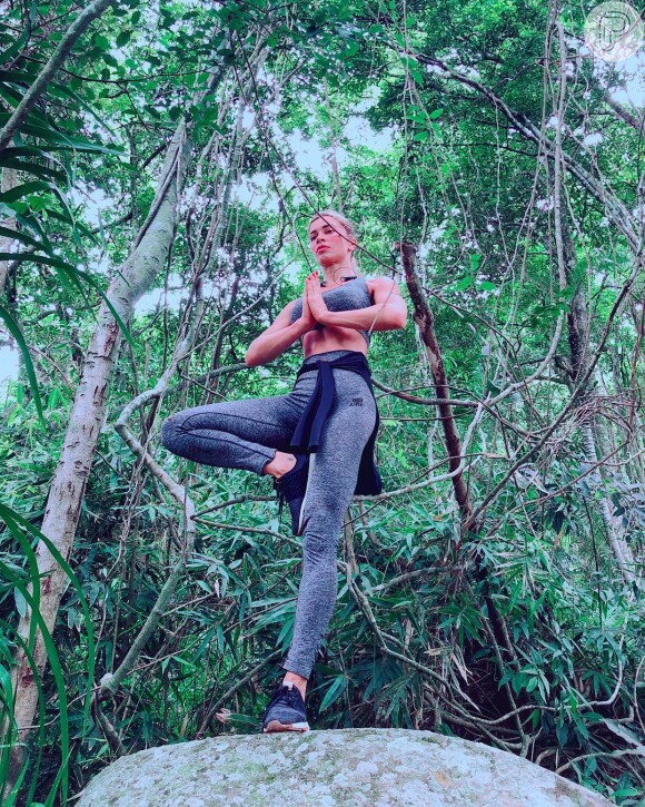 Grazi Massafera iniciou a prática de yoga há quatro meses para desacelerar
