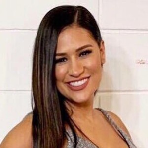 Dupla de Simaria, Simone preza por conforto na hora de montar looks