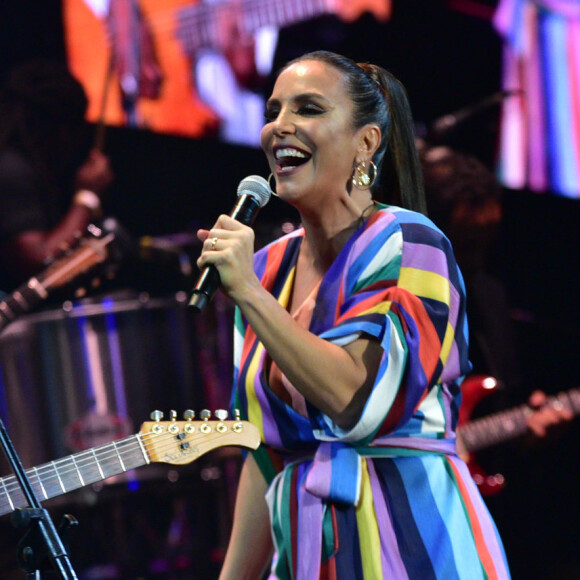Ivete Sangalo faz shows pelo Brasil o ano inteiro