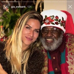 'Ele encantou minha família inteira. Todos nós ficamos apaixonados. É um doce de pessoa e conseguiu tornar tudo ainda mais especial. Encheu nossa casa de amor e alegria! ', disse Giovanna Ewbank