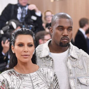 Com barriga de aluguel, Kim Kardashian e Kanye West serão pais pela quarta vez