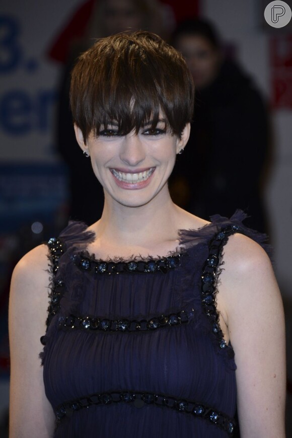 Anne Hathaway também foi indicada ao Oscar pelo mesmo papel, sendo uma das favoritas para receber a estatueta