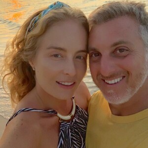 Luciano Huck está viajando com Angélica e os filhos em Moçambique, na África