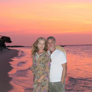 Angélica mostrou um clique do casal ao pôr-do-sol em Moçambique
