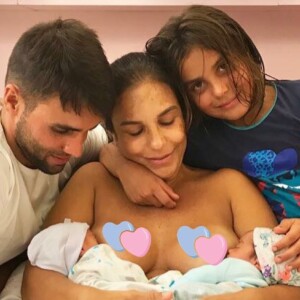 Marcelo e as gêmeas Marina e Helena, filhos de Ivete Sangalo e Daniel Cady, também viajaram com os pais