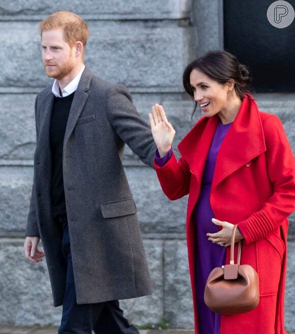 Meghan Markle está grávida de seis meses do marido, príncipe Harry