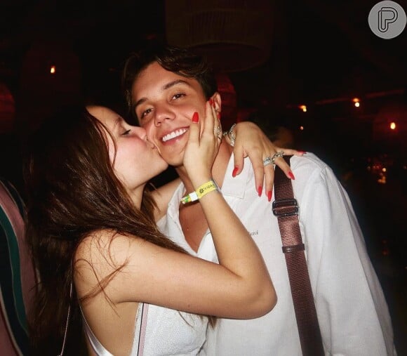 Larissa Manoela e Leo Cidade são namorados há 13 meses