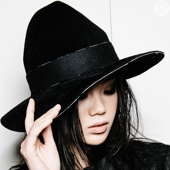 Milão Fashion Week: chapéu é trend