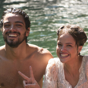 Rodrigo Simas e Agatha Moreira foram par romântico da novela 'Orgulho e Paixão'