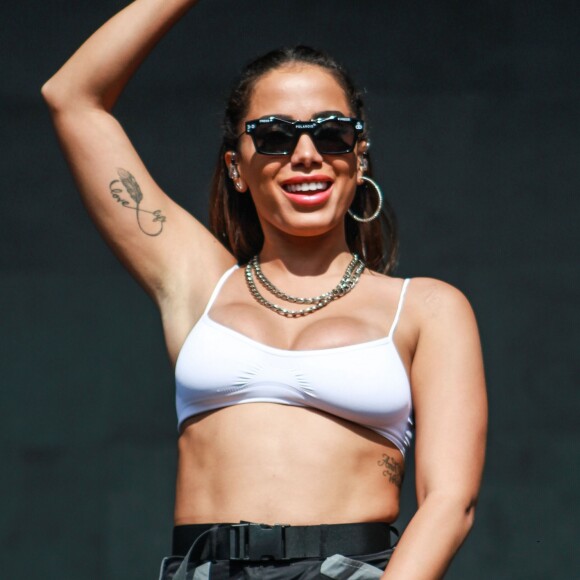 Em show pré-carnaval de Anitta, Nego do Borel foi vaiado ao querer divulgar seu novo DVD após polêmica com Luisa Marilac