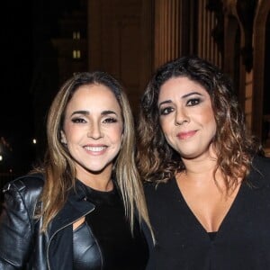 Daniela Mercury e Malu Verçosa se casaram há cinco anos e tem três filhas juntas: Márcia, de 19 anos, Alice, de 15, e Ana Isabel, de 7