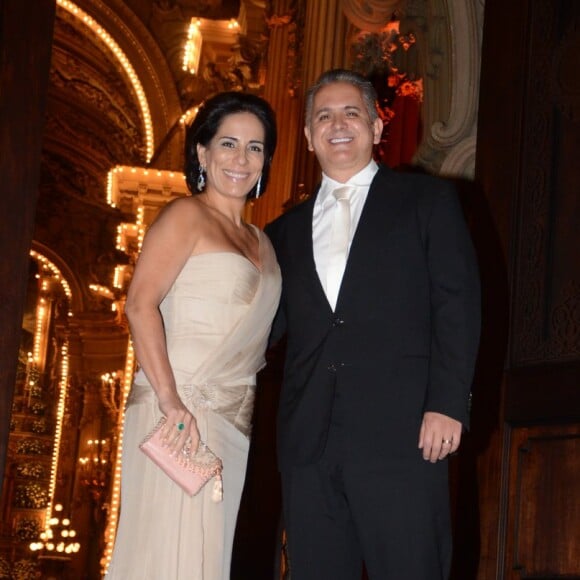 Outro casal com longa história no mundo dos famosos é Gloria Pires e Orlando Morais. A atriz e o músico estão casados desde 1987 e são pais de três filhos, Antonia, Bento e Ana.