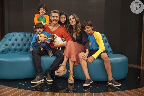 Marcio Garcia e a mulher, Andrea Rosa, são casados há 17 anos e têm 4 filhos
