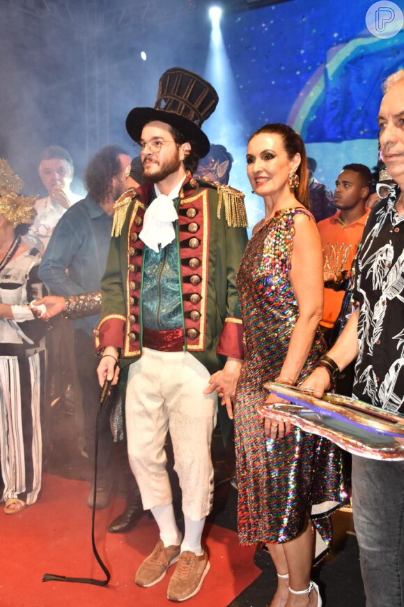 Túlio Gadêlha, namorado de Fátima Bernardes, é o embaixador do Baile dos Artistas, que rolou no dia 15 de fevereiro de 2019