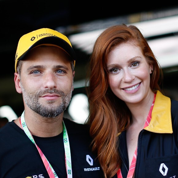 Marina Ruy Barbosa e Bruno Gagliasso são os garotos-propaganda de uma marca de automóveis