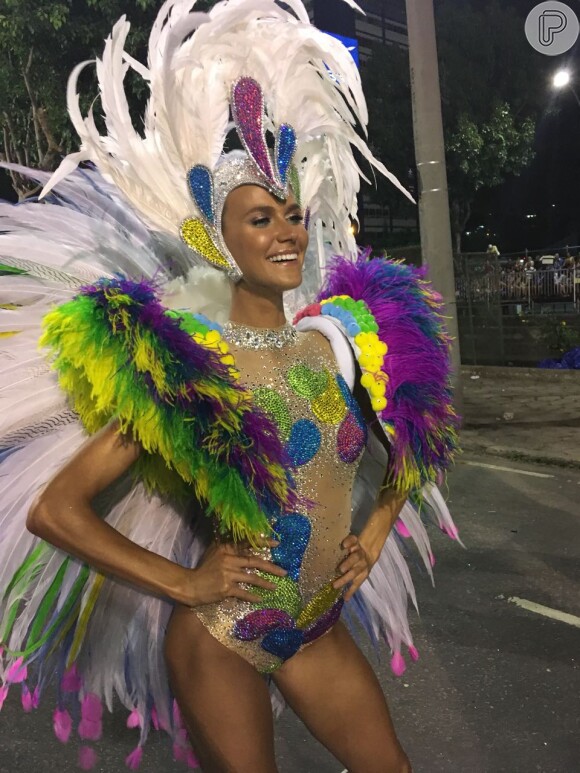 Renata Kuerten desfilará no Carnaval do Rio como musa da Grande Rio no domingo (03), entre 23h25 e 00h44
