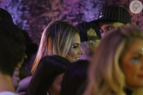 Neymar estaria vivendo um affair com a cantora Rafaela Porto