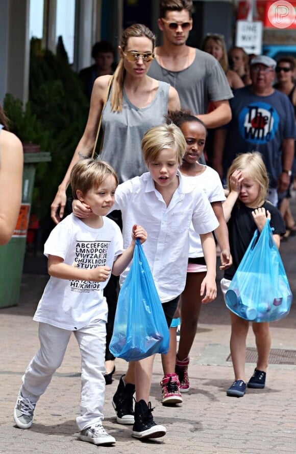 Brad Pitt e Angelina Jolie são pais de seis filhos