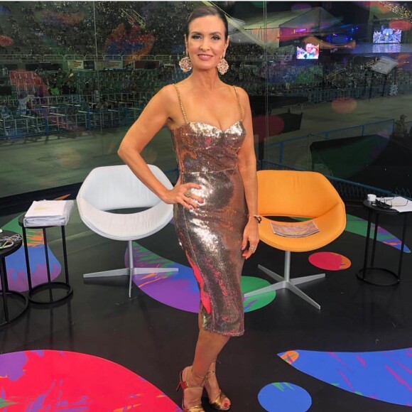 Fátima Bernardes foi elogiada por Sabrina Sato por seu look e silhueta: 'Cada dia mais gata'