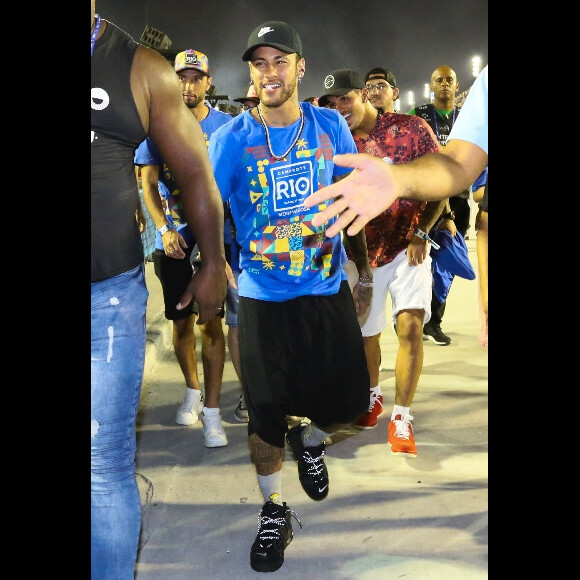 Antes de ir à Sapucaí, Neymar estava curtindo carnaval em Salvador