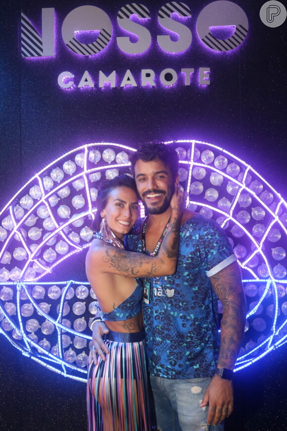 Casal sucesso do reality 'De Férias com o Ex', Ana Clara e André Coelho curtiram o Nosso Camarote, na Marquês de Sapucaí, na noite desta quarta-feira, 06 de março de 2019