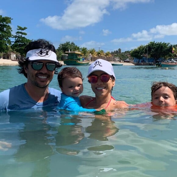 Jane faz o maior sucesso nas redes sociais de Patricia Abravanel