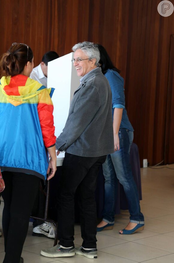 Caetano Velosa também votou em seus candidatos