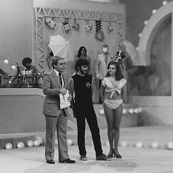 Filho mais velho de Gugu, João Augusto, também é herdeiro de Rose Miriam. Na foto, o apresentador e a mulher no programa 'Viva a Noite', no começo dos anos 1980