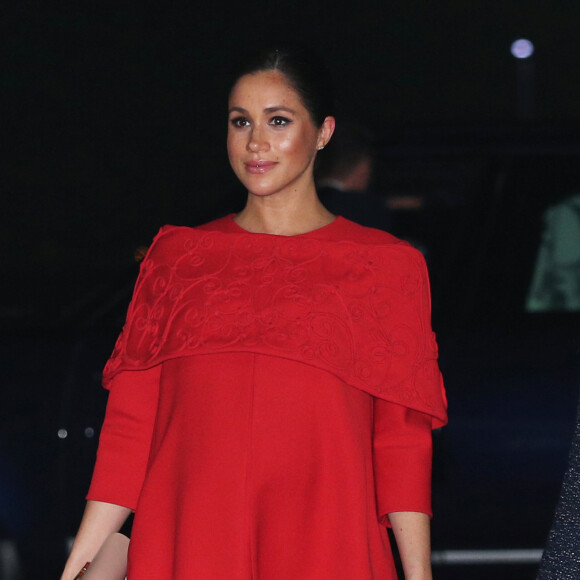 No parto, Meghan Markle será acompanhada por uma equipe médica e doulas. 'Ela não vê motivos para que o nascimento não aconteça no Frogmore Cottage', disse a fonte