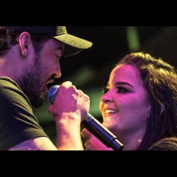 Maiara e Fernando Zor querem saltar de paraquedas em casal