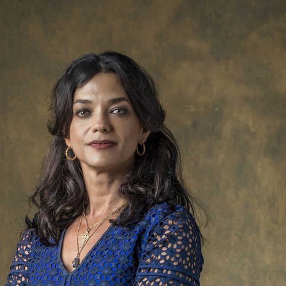 Na novela 'Órfãos da Terra', Missade (Ana Cecilia Costa) vai cobrar Jamil (Renato Góes) por trabalhar para Aziz (Herson Capri).'Seduziu Laila para entregar ela para o sheik, não é?'