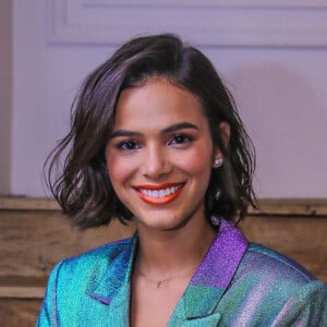 Bruna Marquezine negou ter perfil fake em rede social: 'Ia ficar maluca'